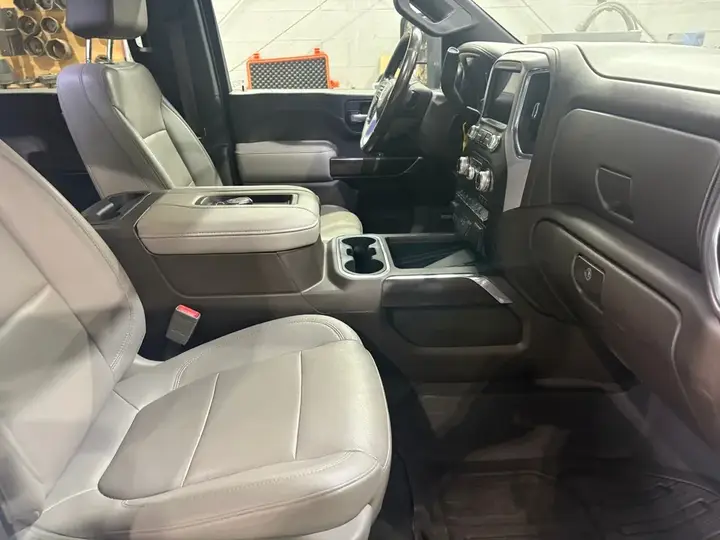 GMC Sierra 2500Hd 2021 photo 2