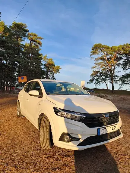 Dacia Sandero 2022 photo 2