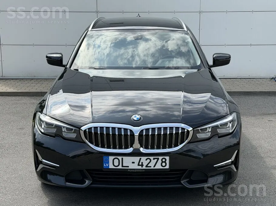 BMW 318 2021 photo 2