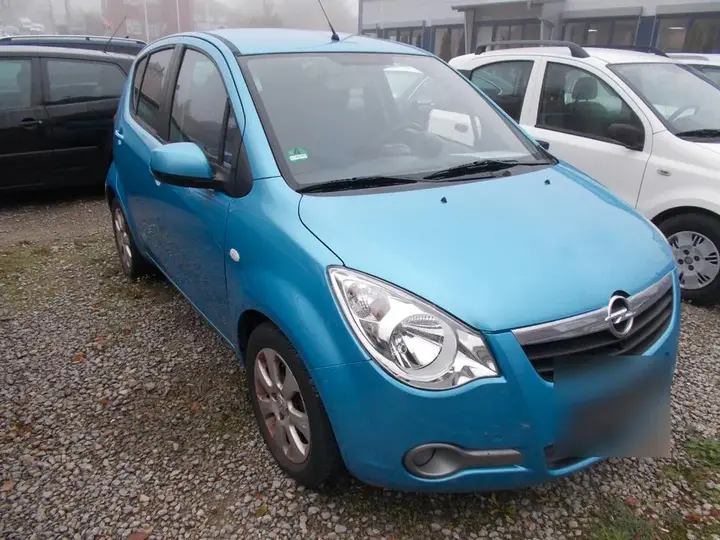 Opel Agila