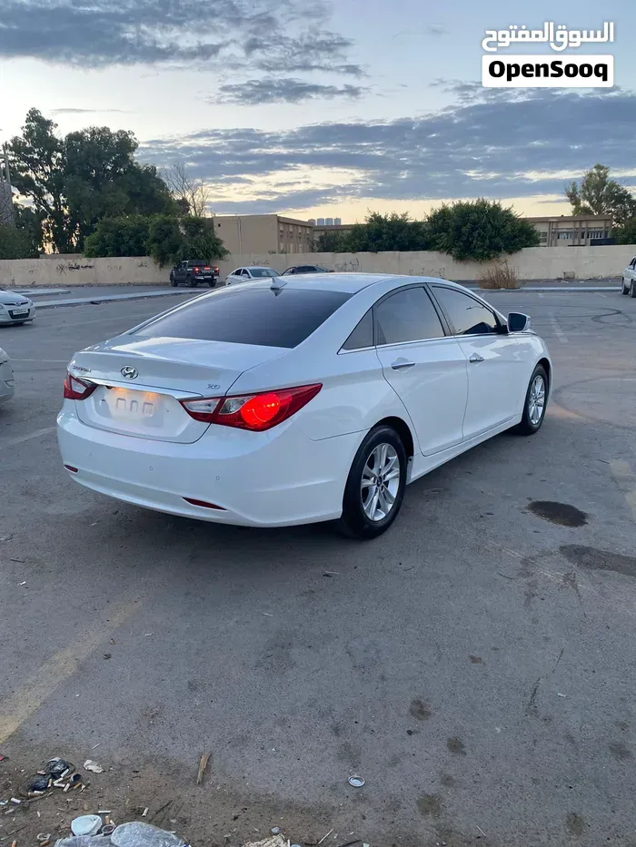 Hyundai Sonata 2012 photo 3