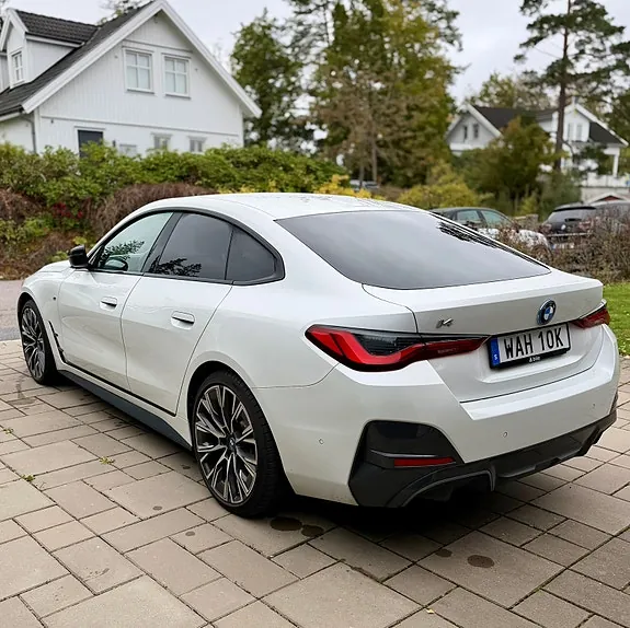 BMW I4 2023 photo 4