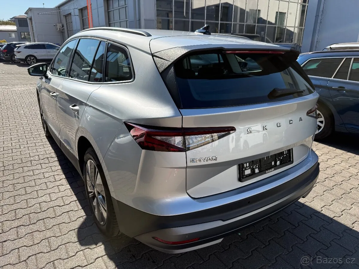 Skoda Enyaq Iv 2023 photo 4