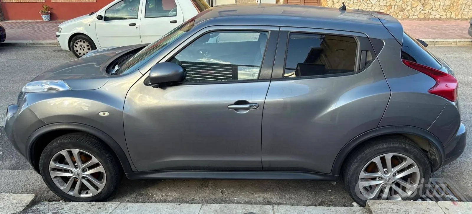 Nissan Juke 2011 photo 3