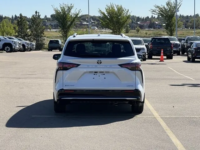 Toyota Sienna 2026 photo 5