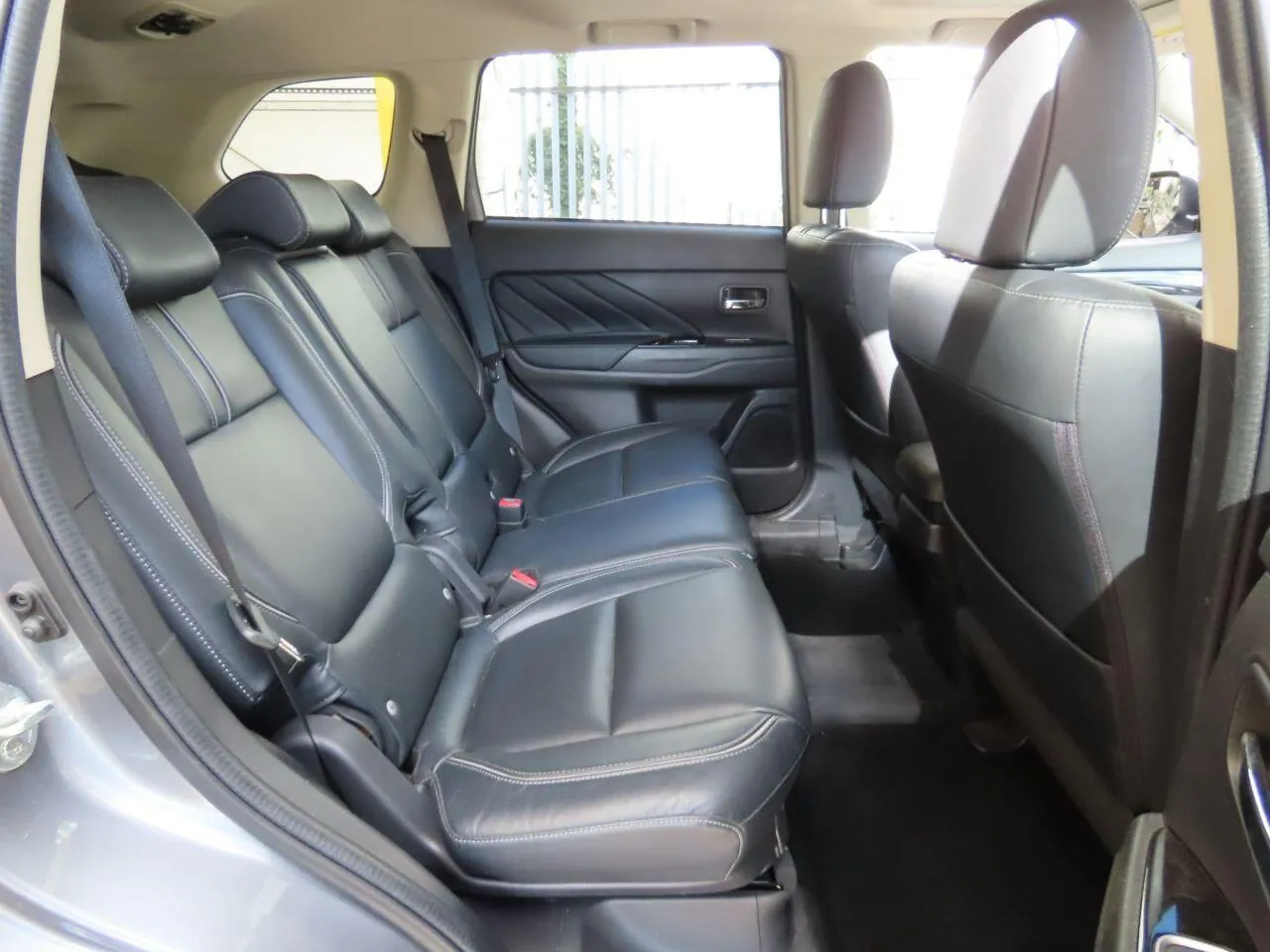 Mitsubishi Outlander 2016 photo 5