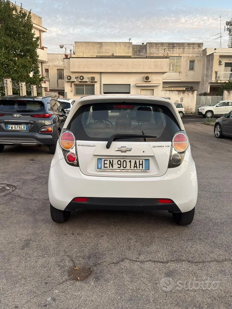 Chevrolet Spark 2012 photo 3