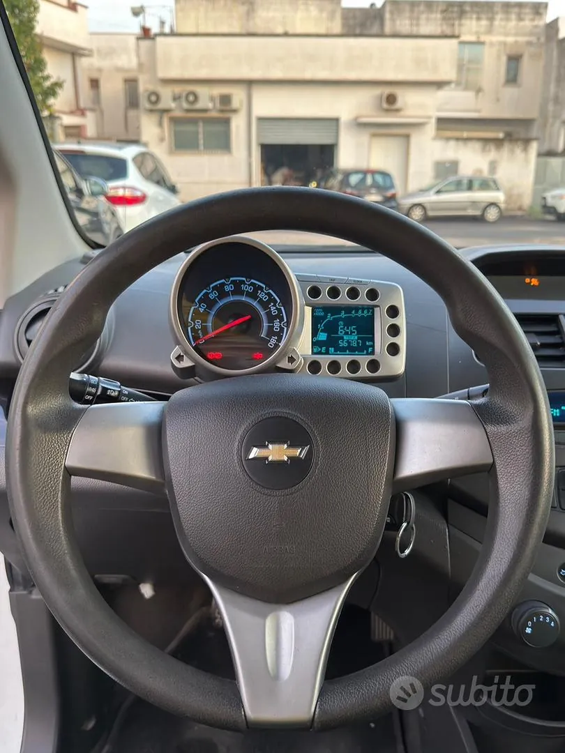 Chevrolet Spark 2012 photo 4