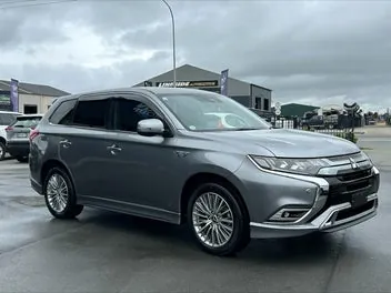 Mitsubishi Outlander 2020 photo 3