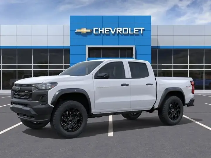 Chevrolet Colorado 2026 photo 2