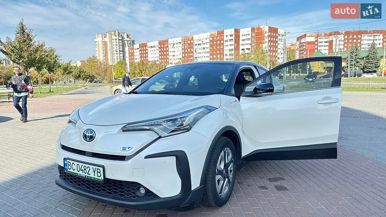 Toyota C-Hr Ev 2020 photo 4