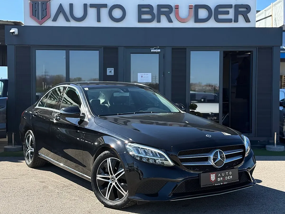 Mercedes-Benz C-Class 2019 photo 3