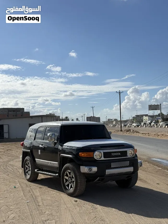 Toyota Fj 2009 photo 5