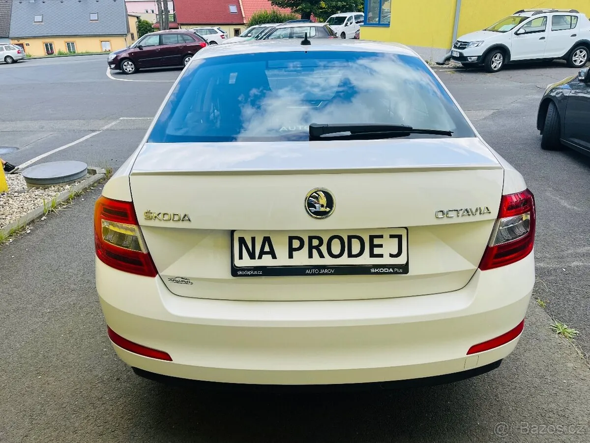 Skoda Octavia 2013 photo 5