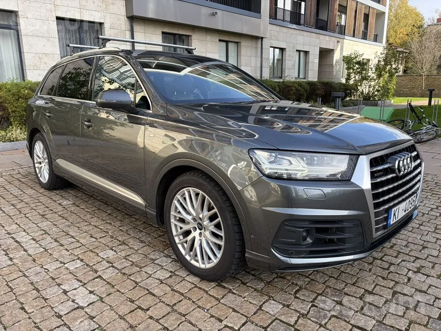 Audi Q7 2015 photo 3