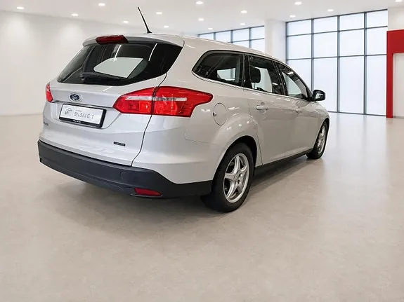 Ford Focus 2015 photo 4