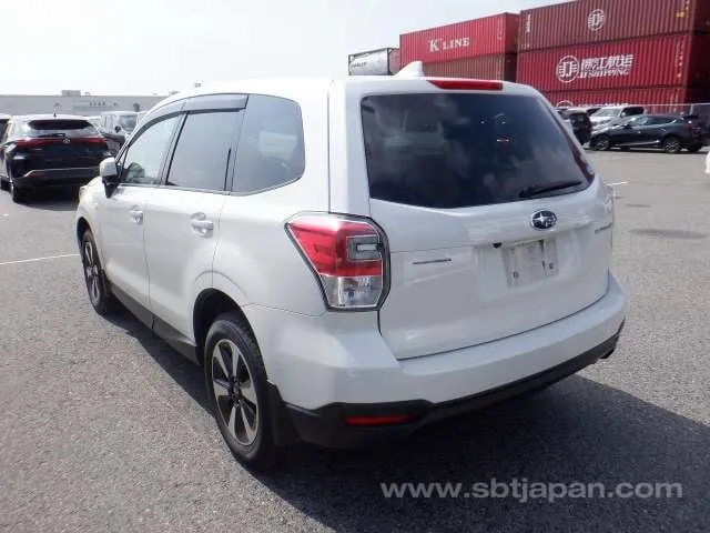 Subaru Forester 2016 photo 3