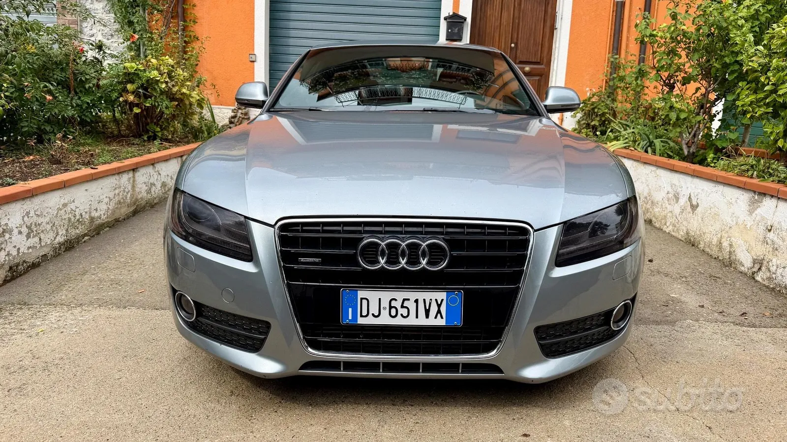 Audi A5 2009 photo 2