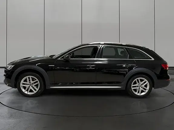 Audi A4 Allroad 2017 photo 2