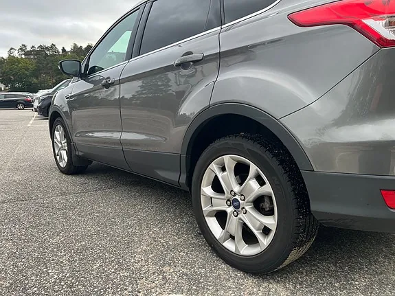 Ford Kuga 2013 photo 3