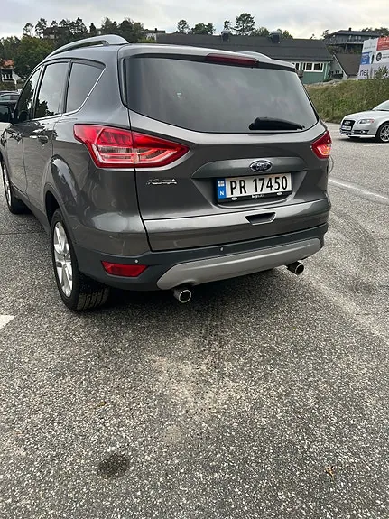 Ford Kuga 2013 photo 4