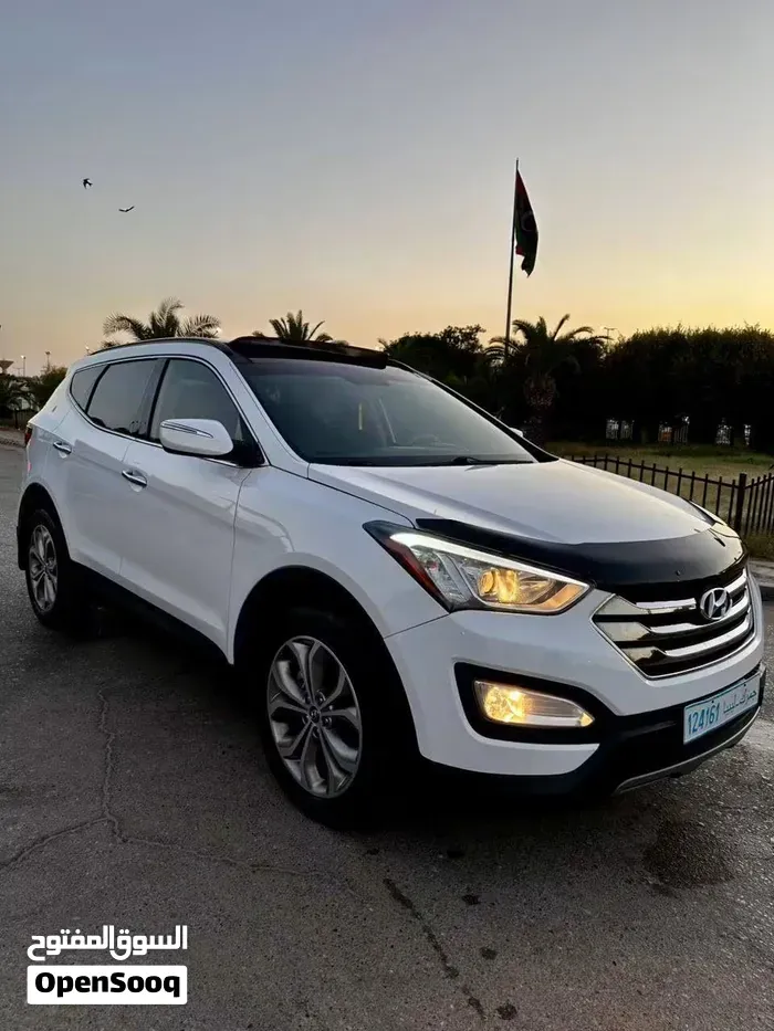 Hyundai Santa Fe 2015 photo 3