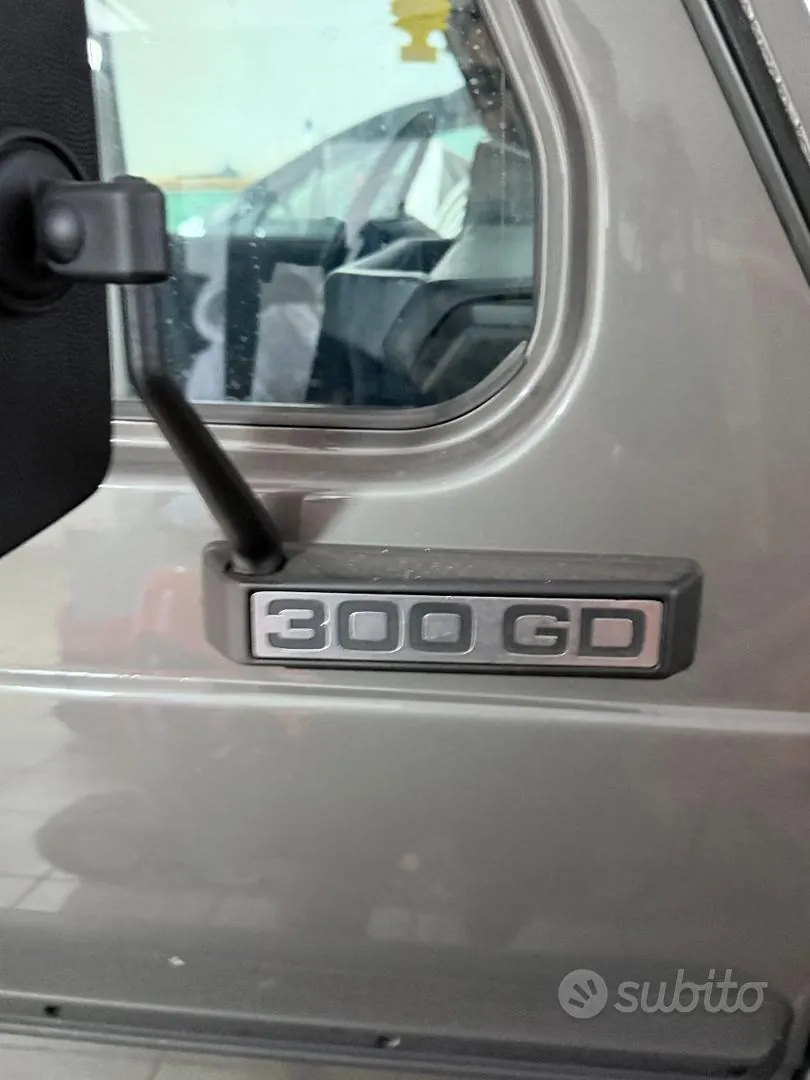 Mercedes-Benz G-Class 1986 photo 3