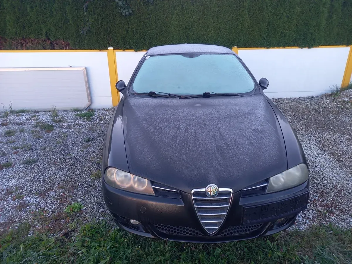 Alfa Romeo 156 2003 photo 2