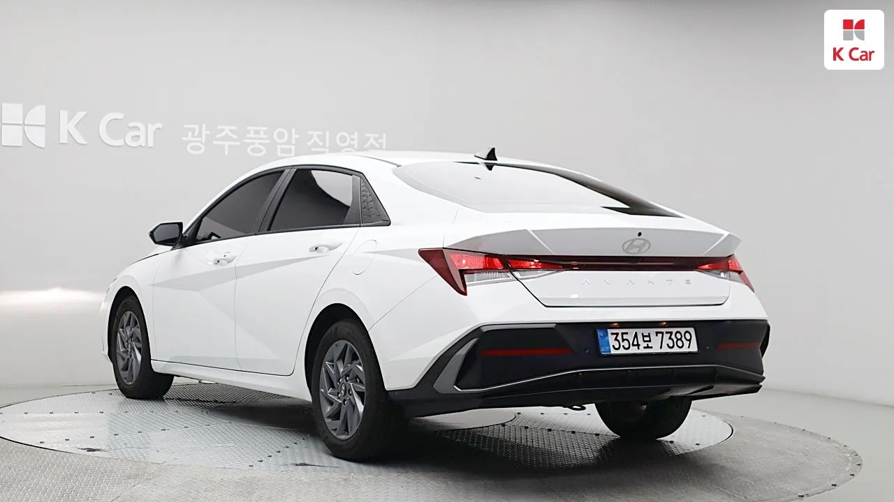 Hyundai Avante 2026 photo 2