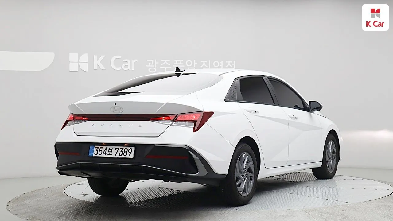 Hyundai Avante 2026 photo 4