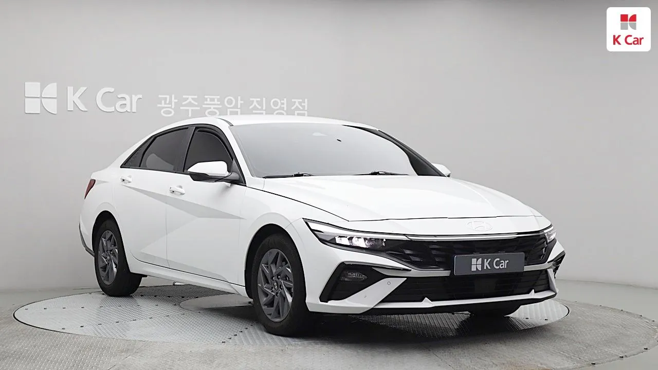 Hyundai Avante 2026 photo 3