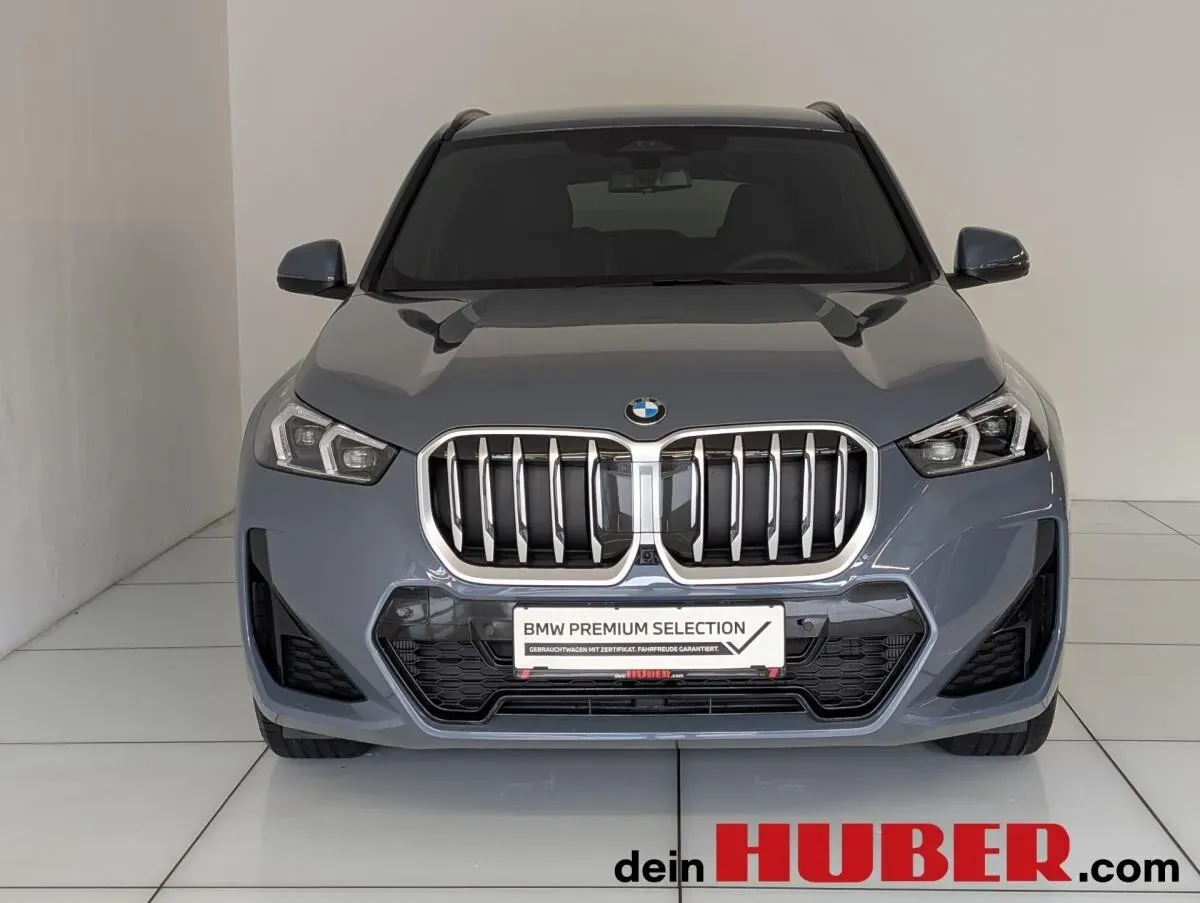 BMW X1 photo 3