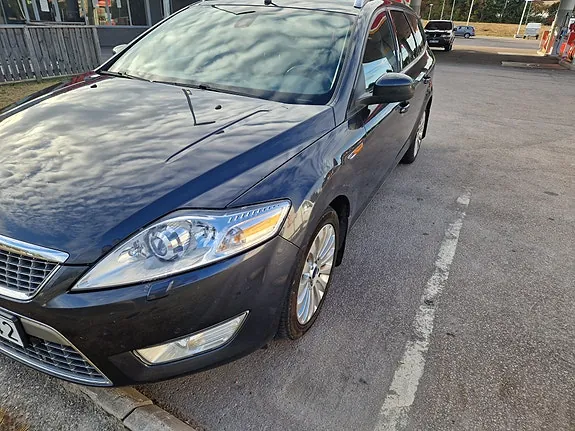Ford Mondeo 2010 photo 2