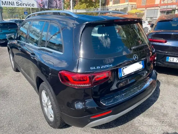 Mercedes-Benz Glb 2023 photo 2