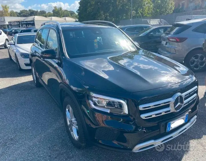Mercedes-Benz Glb