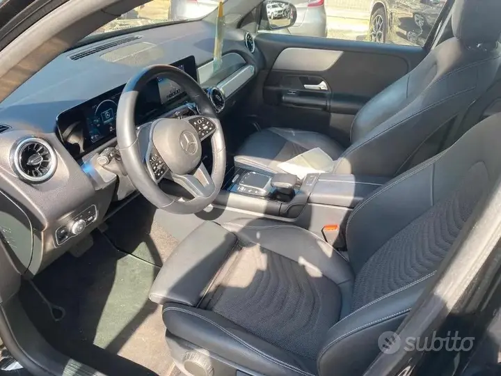 Mercedes-Benz Glb 2023 photo 5