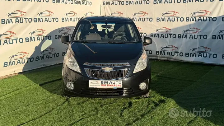 Chevrolet Spark 2011 photo 2