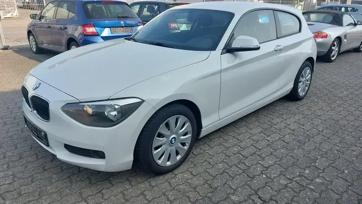 BMW 114