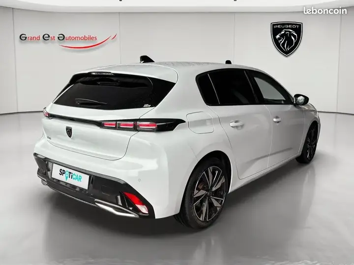 Peugeot 308 2023 photo 4