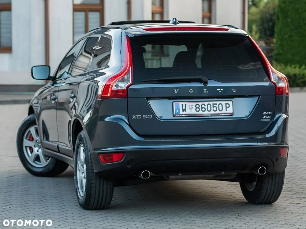 Volvo Xc 60 2010 photo 2