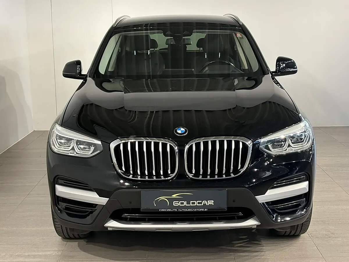 BMW X3 2021 photo 2
