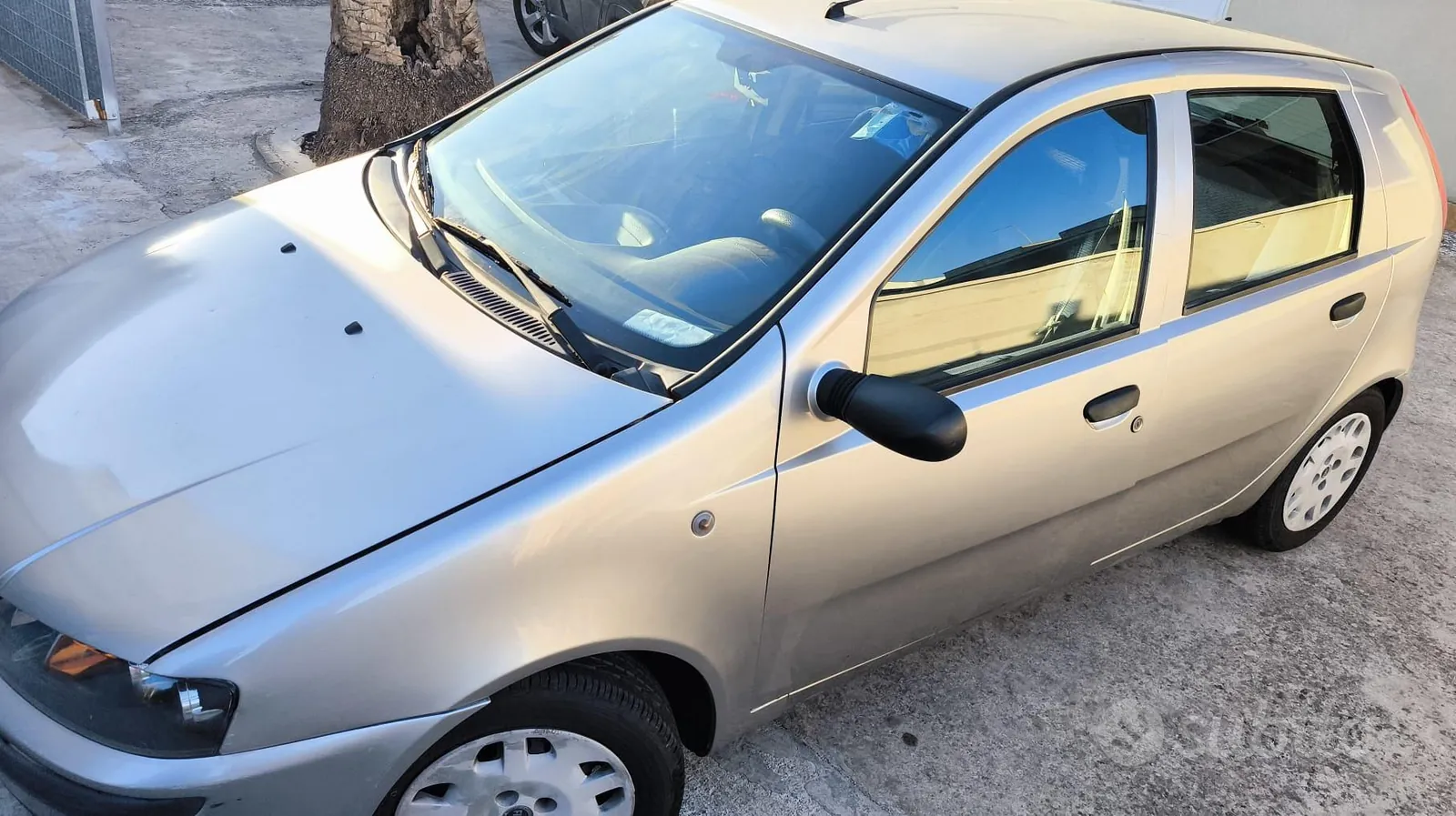 Fiat Punto 2000 photo 2