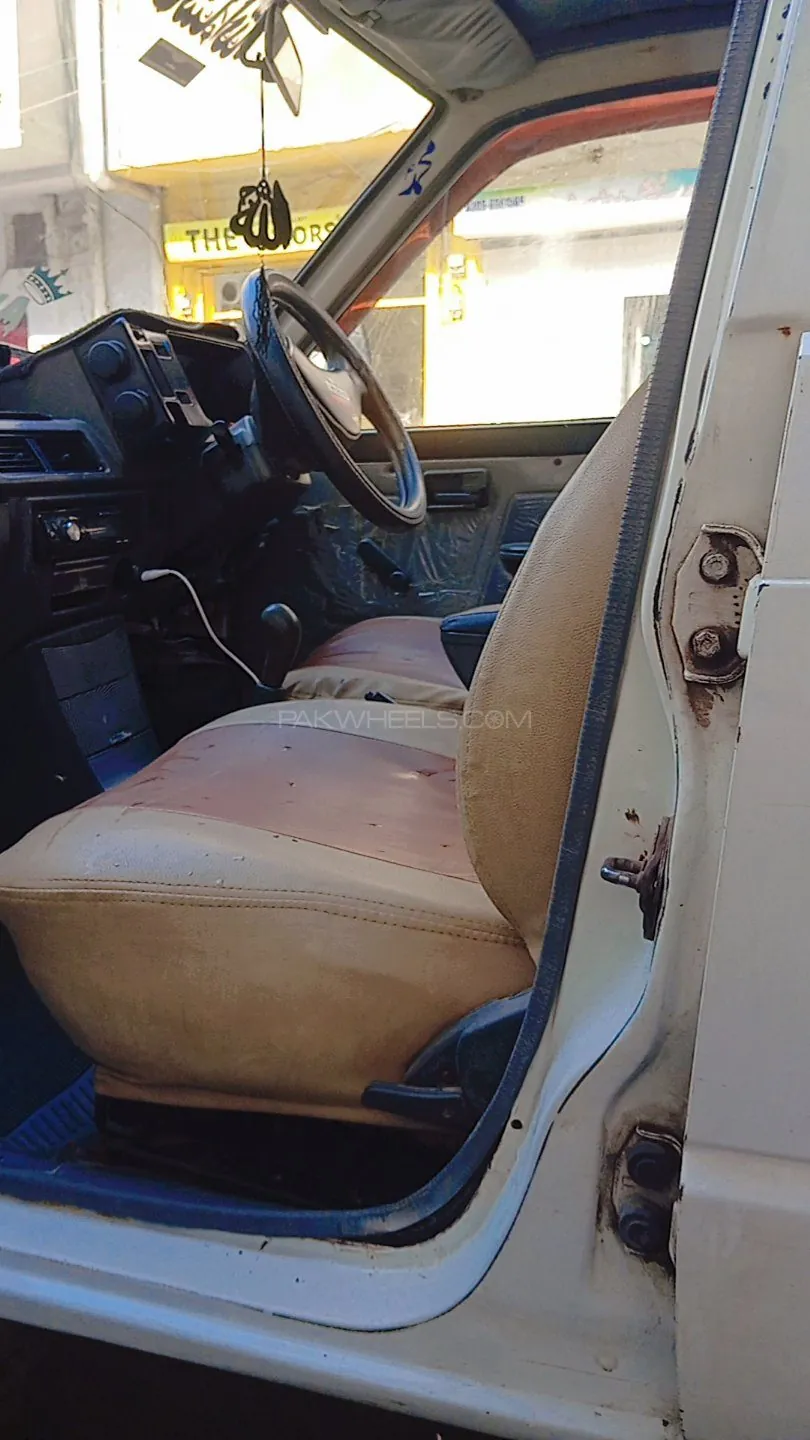 Suzuki Mehran