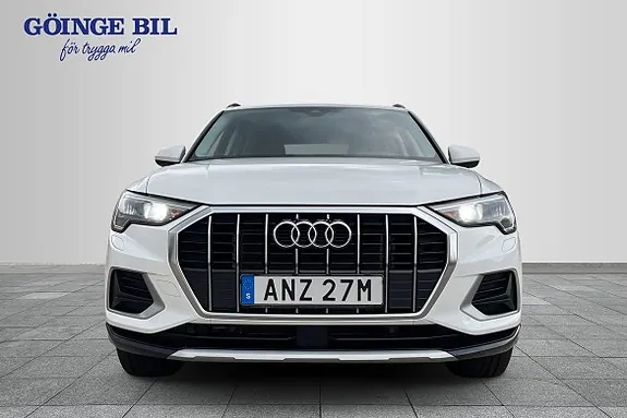 Audi Q3 2023 photo 3