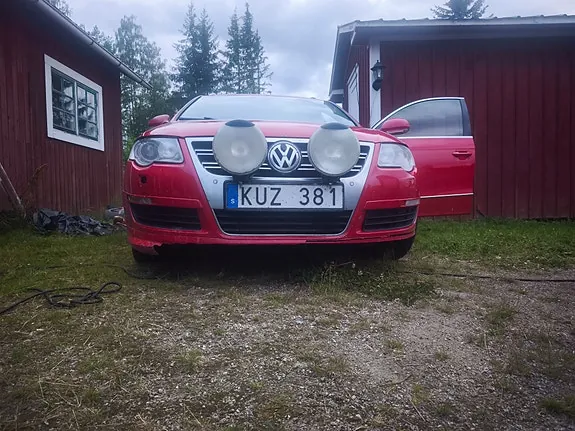 Volkswagen Passat 2010 photo 2
