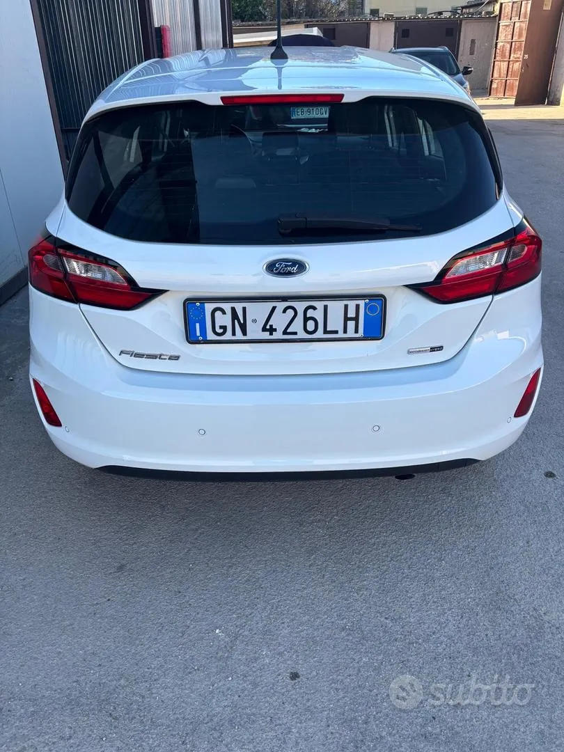 Ford Fiesta 2023 photo 2