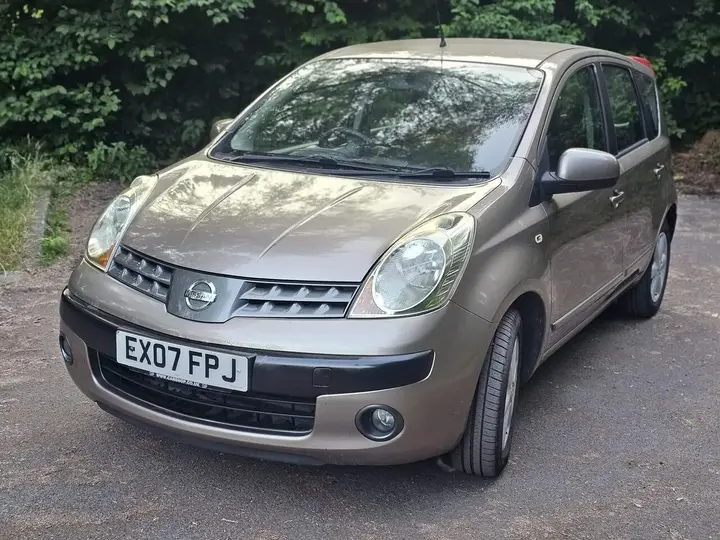 Nissan Note 2007 photo 3