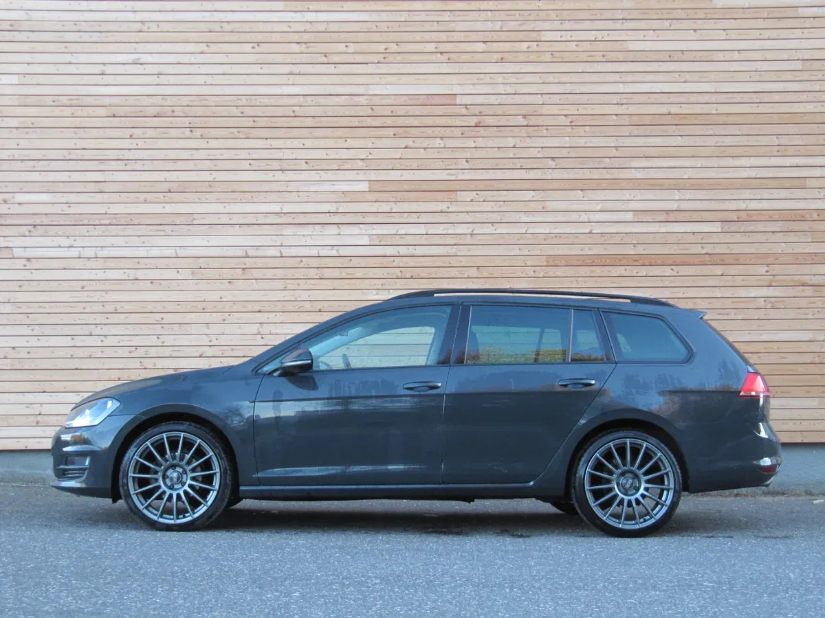 Volkswagen Golf 2016 photo 2