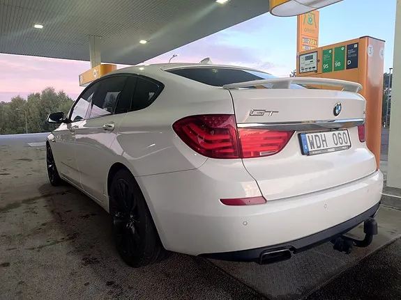 BMW 550I 2010 photo 2