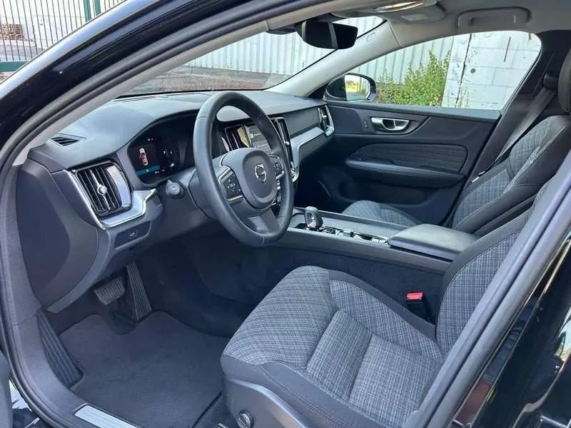 Volvo V60 2024 photo 5